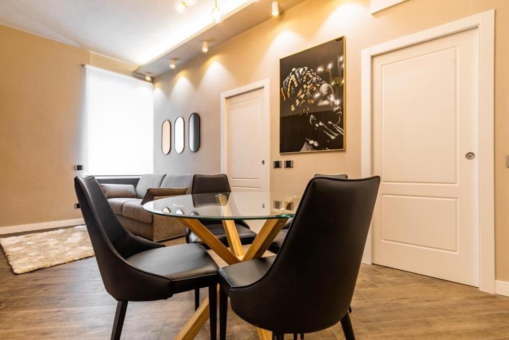 Dali Duomo Golden House Apartman Milánó Kültér fotó